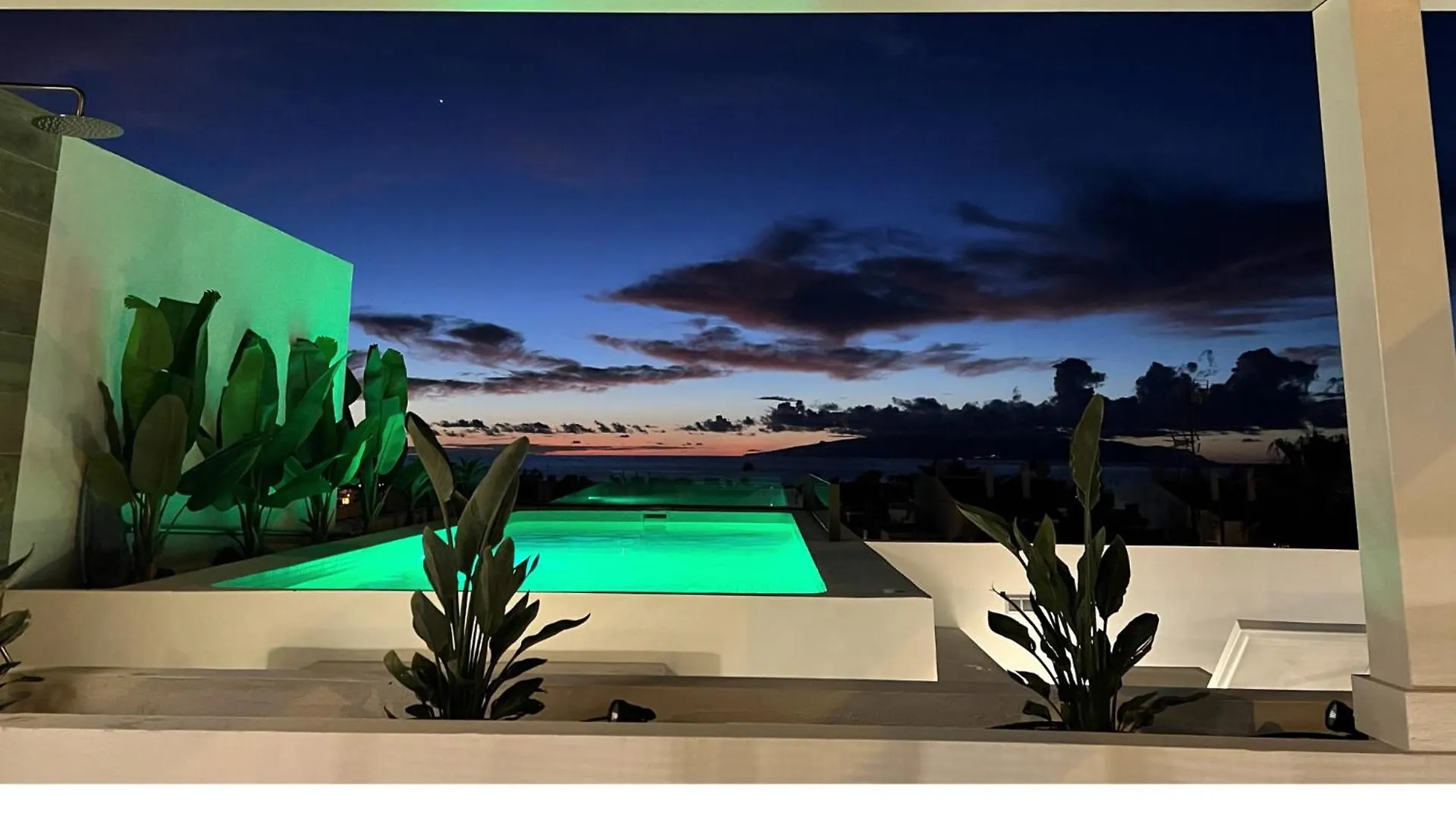 Villa -Atlantic- By Myhomeintenerife, Luxury Private Heated Pool Palm-mar